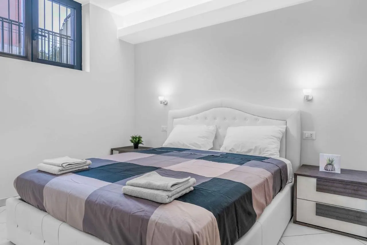 Apartment Sc4 -Affori - Niguarda- Garden- Spacious- Milan
