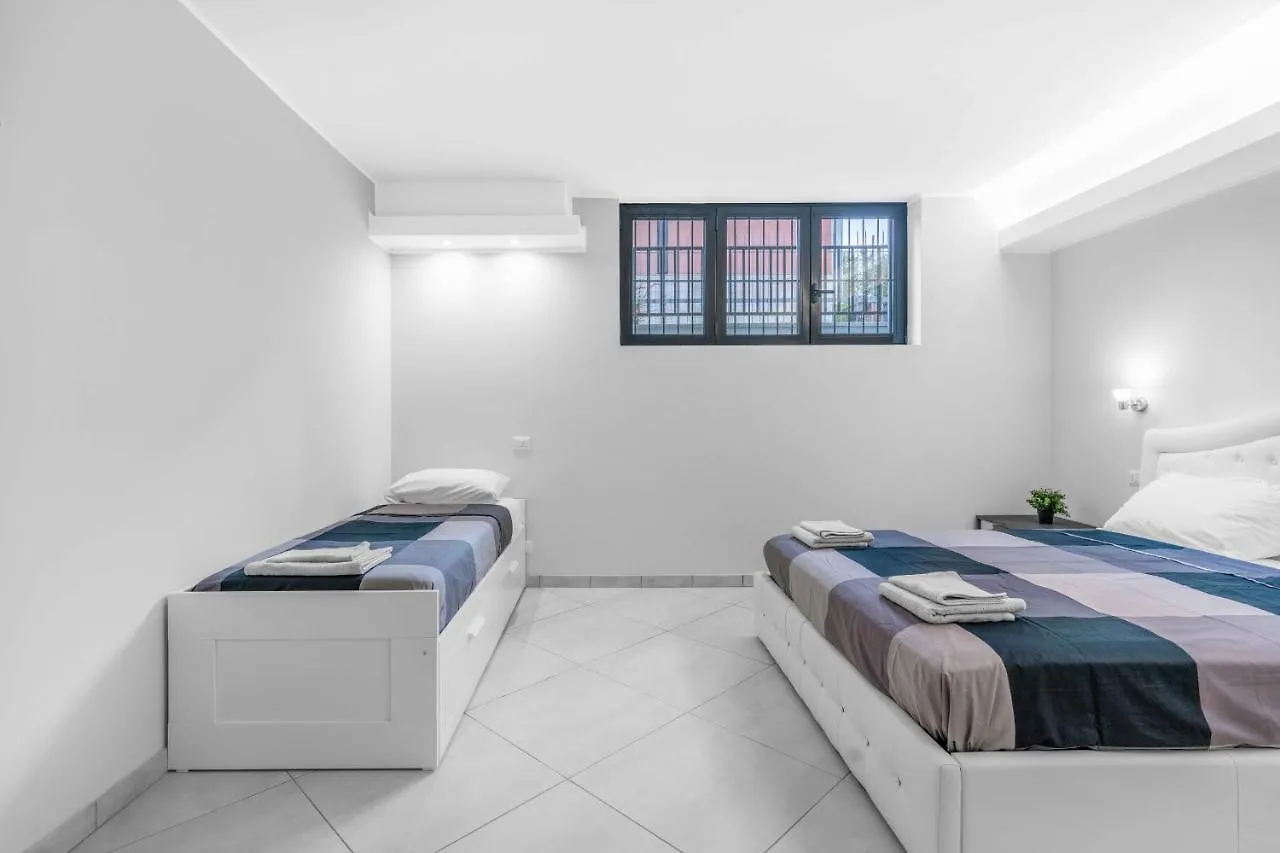 Sc4 -Affori - Niguarda- Garden- Spacious- Milano 0*,  Italien